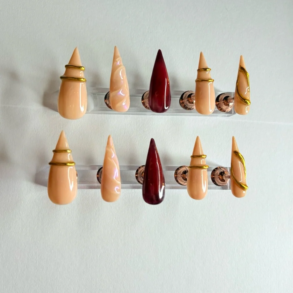 Chic Nail Set with Gold Details